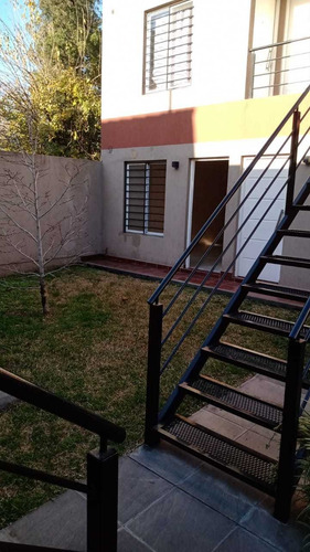 Imagen 10 de 11 de Venta!! Departamento 2 Ambientes Con Cochera Y Patio