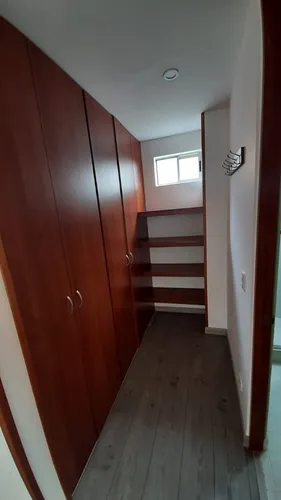 Apartamento En Arriendo En Colina Campestre Iii, Iv, V, V. Cod A242
