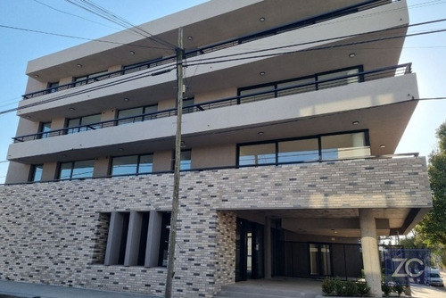 4 De Abril Y 1ero De Mayo , Dos Dormitorios - Duplex - Tandil