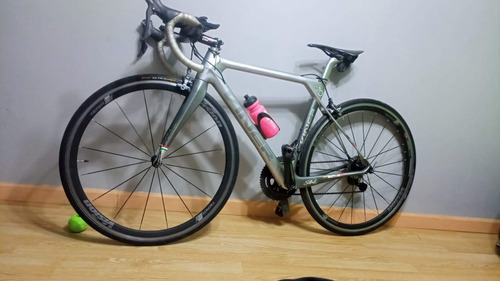 Se Vende Bicicleta De Carreras En Carbono Excelente Estado