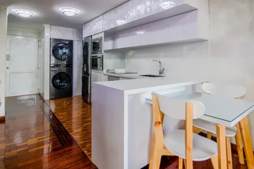 Apartaestudio En Venta En Loma De San Julián Medellin. Cod V12879
