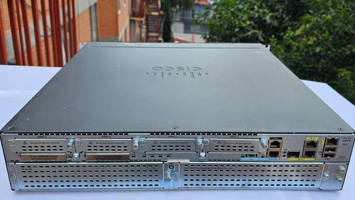 Router Cisco 2921 Seguridad Y Data Practicas Ccna Ccnp (Usado)