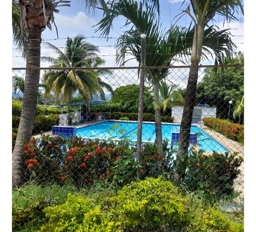 Venta De Casa En Conjunto Algarrobo - Girardot