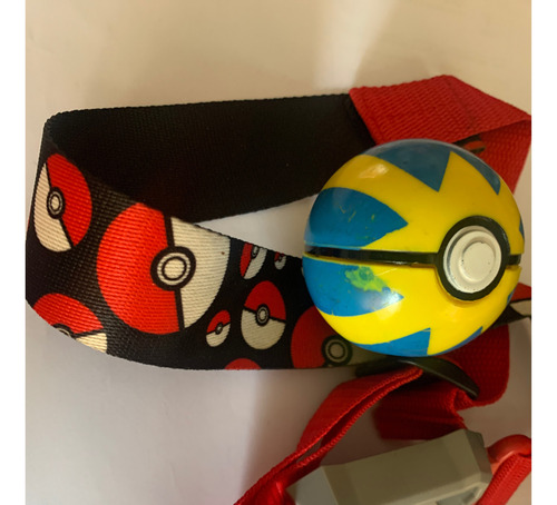 Pokémon Clip, Original + Pokébola Cinturón Ajustable,tomy (Usado)