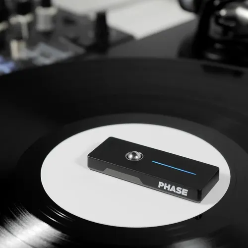 Controlador Dj Mwm Essential Phase Dj 110/220v Controlador Dj Mwm Essential Phase Dj 110/220v