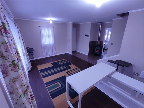 Casa En Venta De 3 Dormitorios En Puerto Varas