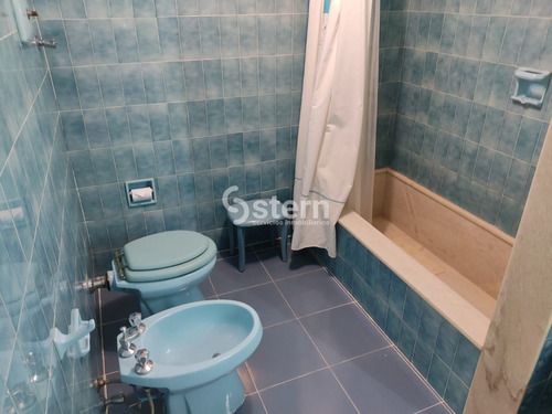 Venta Apartamento 3 Dormitorios Y Dependencia, Playa Mansa, Punta Del Este- Ref: 190