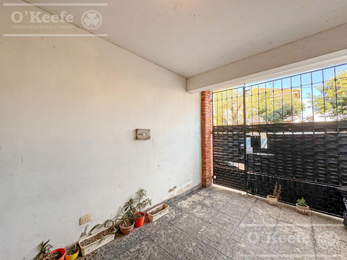 Departamento En Venta De 3 Ambientes En Bernal. ¡apto Credito!