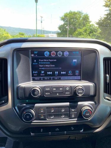 Imagen 10 de 14 de Chevrolet Cheyenne 2018 5.4 2500 Cab Reg Lt Z71 4x4 At