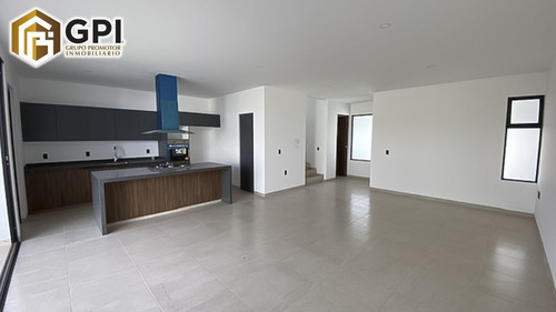 Imagen 9 de 27 de Casa Venta Residencial Santa Lucia León Guanajuato