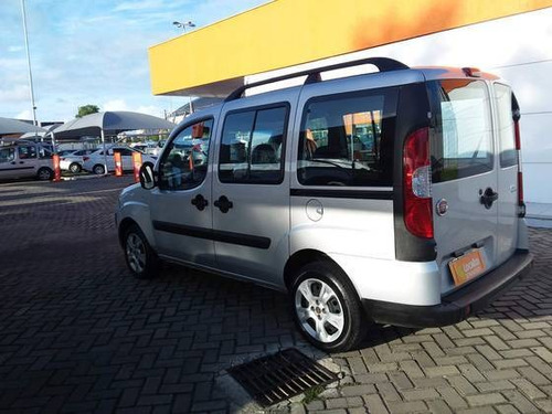 Imagem 4 de 9 de Fiat Doblò 1.8 Mpi Essence 7l 16v Flex 4p Manual