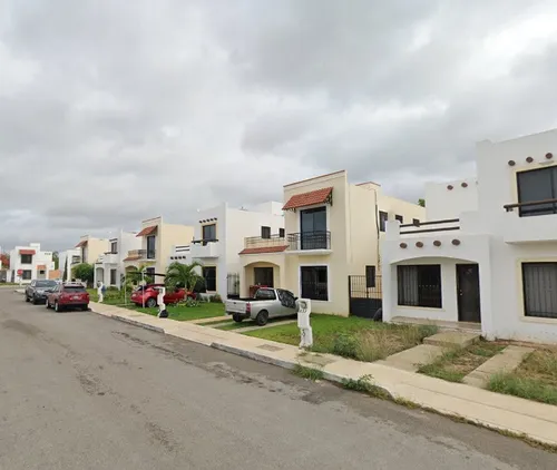 Casa En Remate Al 60% , Caucel, Mérida, Yucatán.