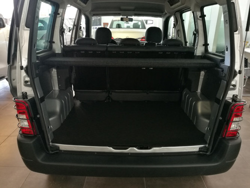 Imagen 8 de 14 de Peugeot Partner Vtc Plus Hdi 92 0km