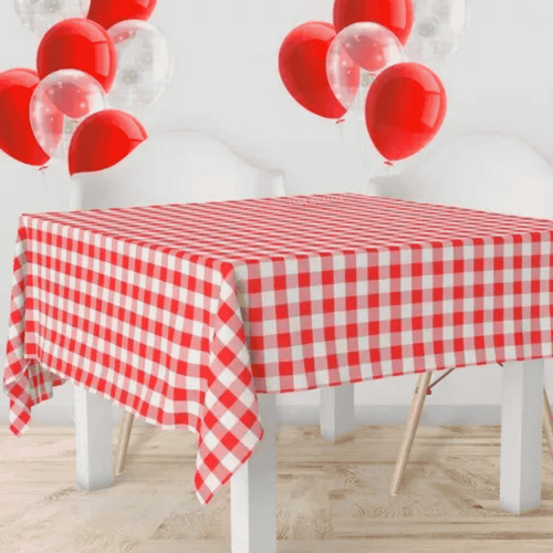 Toalha De Mesa Festa Junina Xadrez Decoração Tnt 1,40x2,00m Cor Vermelho
