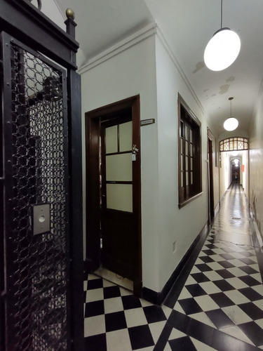 Imagen 13 de 14 de Departamento Venta 5 Ambientes Dependencia Apto Profesional