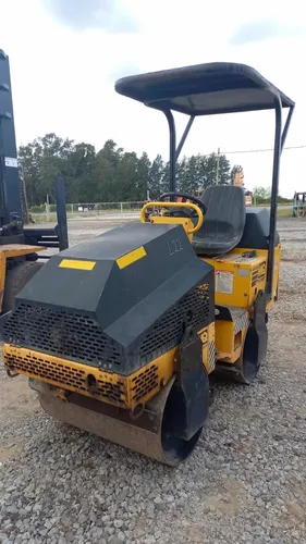 Autoelevador Tcm 2.5tn Diesel Isuzu Torre Containera Envios