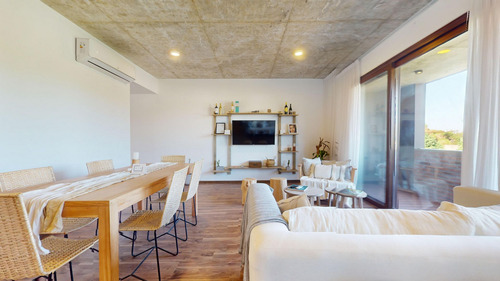 Departamento 2 Dormitorios En Venta En Gonnet