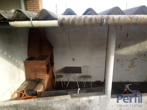 Imagem 3 de 10 de Casas - 3 Dormitórios - 2152