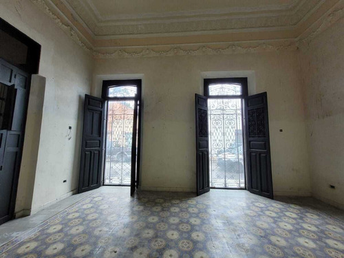 Casona Colonial A Dos Cuadras Del Parque De La Mejorada