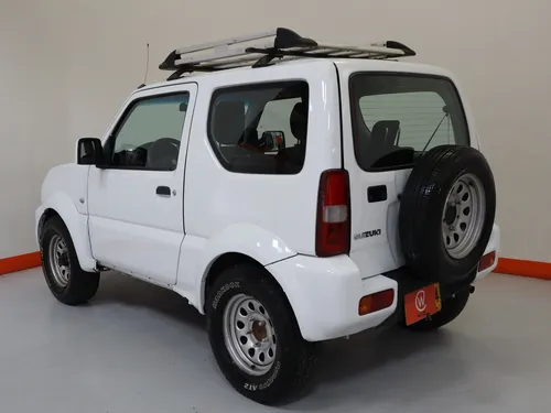 Suzuki Jimny MT 1.3 3P 4X4