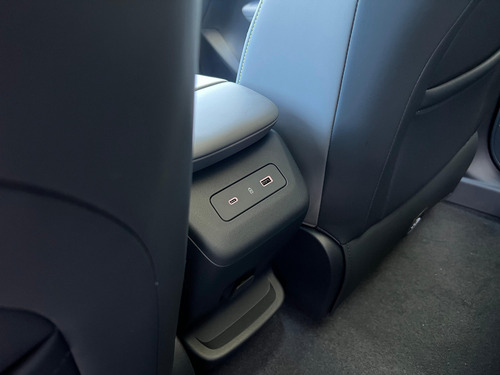 lynk & co 02 0.0 Halo Ev (66 Kwh) Fwd 7Dct