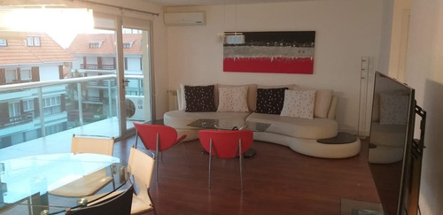 Imagen 2 de 25 de Piso De 4 Ambientes - Vista Al Mar - Avellaneda 0