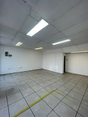 Arriendo Local Comercial En Chorrillos Esquina Arturo Prat