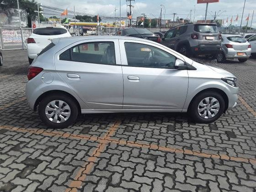 Imagem 9 de 9 de Chevrolet Onix 1.0 Mpfi Lt 8v Flex 4p Manual