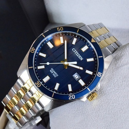 Citizen Quartz Date Two Tone Bi5054-53l ¨¨¨¨¨¨¨¨¨¨¨¨dcmstore Color de la correa Plata Y Oro Color del bisel Plata Y Oro Color del fondo Azul
