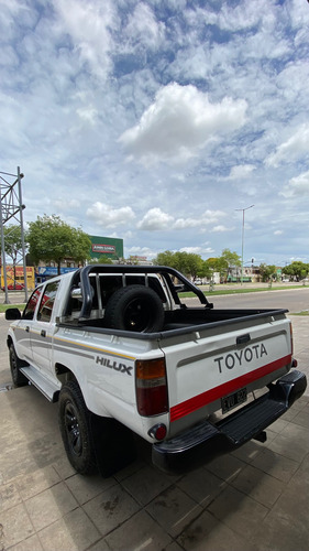 Toyota Hilux 3.0 D/cab 4x2 D Dx
