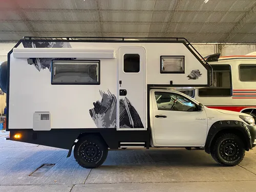 Motorhome 4x4  Carrozado Silfred Con Full Equipamiento