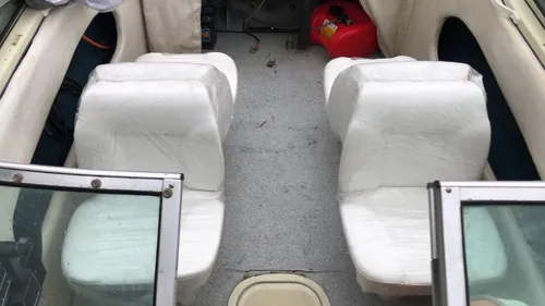 Lancha. Casco Genua 4,90 Motor Mercury 75 Hp