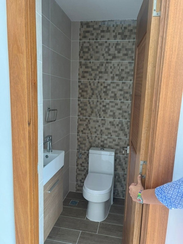 Imagen 21 de 23 de Alquiler De Moderno Apartamento En Alma Rosa I, S.d.e.