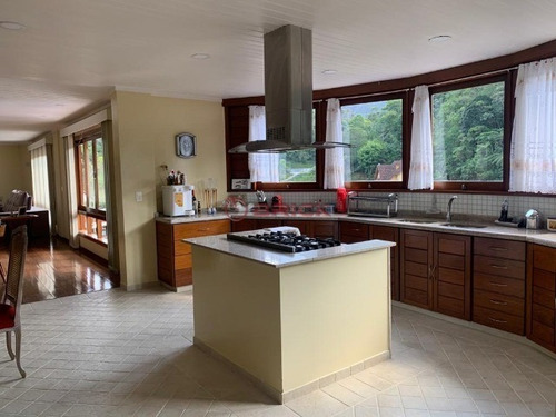 Imagem 9 de 30 de Casa De 5 Quartos Sendo 3 Suítes No Comary. - Ca01625 - 69186138