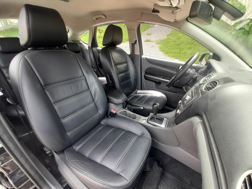 Ford Focus II 2.0 16V/SE/SE Plus Flex 5p Aut.
