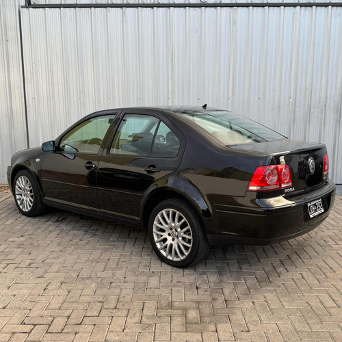 Volkswagen Bora 1.8 Highline T Tiptronic Cuero