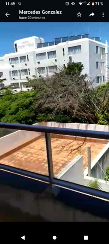 Imagen 4 de 10 de Venta Apartamento 1 Dormitorio Peninsula Punta Del Este. Casi Rambla. Balcón