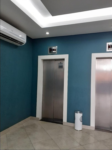 Sala Em Centro, Porto Alegre/rs De 32m² À Venda Por R$ 180.000,00 - Sa895152