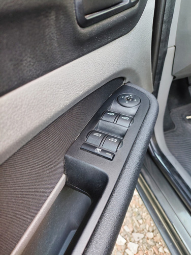 Ford Focus 2 1.6 Exe Sedan Trend Sigma
