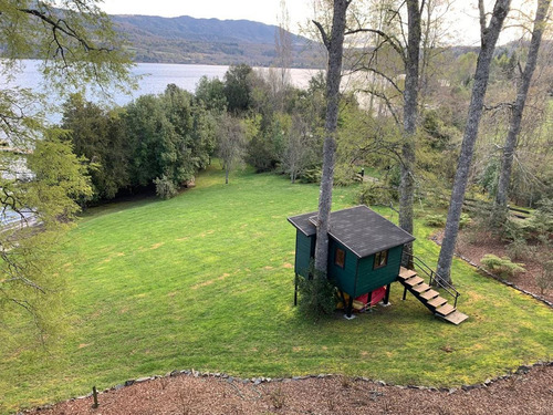 Casa En Venta De 7 Dorm. En Panguipulli