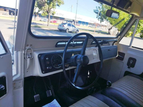 Imagen 12 de 17 de Nissan Patrol 1969 V6 4x4 Sincrónico