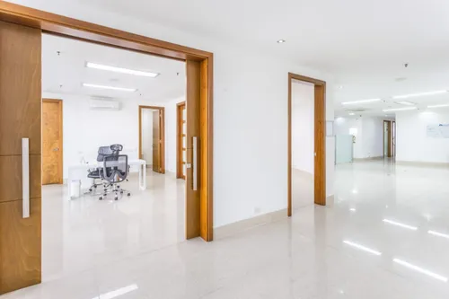 Local En Venta En Loma Del Esmeraldal. Cod V15815