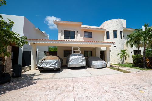Casa En Venta En Residencial Lagos Del Sol