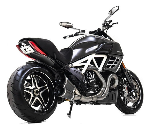 Nuevo 2013 Diavel Amg