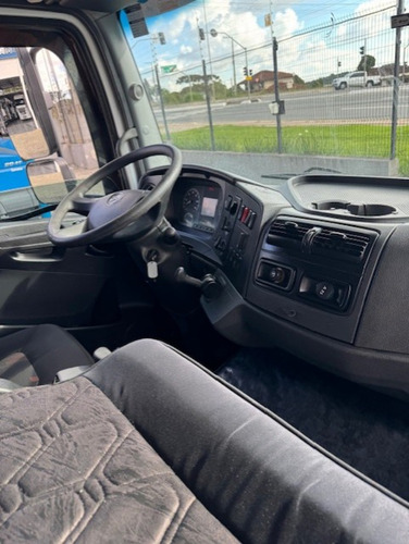 Mercedes-benz Atego 2430 6x2 2p