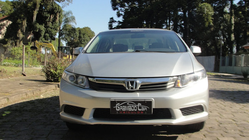 Honda Civic 1.8 Lxs 16v Flex 4p Manual