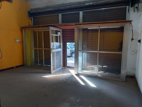 Imagen 4 de 7 de Local En Venta En José C Paz