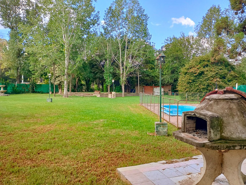 Casaquinta 3 Dorm. Barrio Parque Orense. ¡oportunidad!