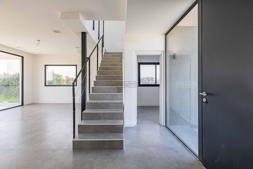 Imagen 3 de 28 de Casa En Venta Ubicado En Puertos, Escobar, G.b.a. Zona Norte