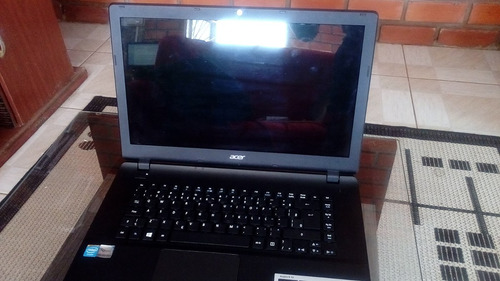 Notebook Acer (Usado)